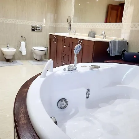 Enjoy House With Large Pool & Jacuzzi Villa Los Estancos