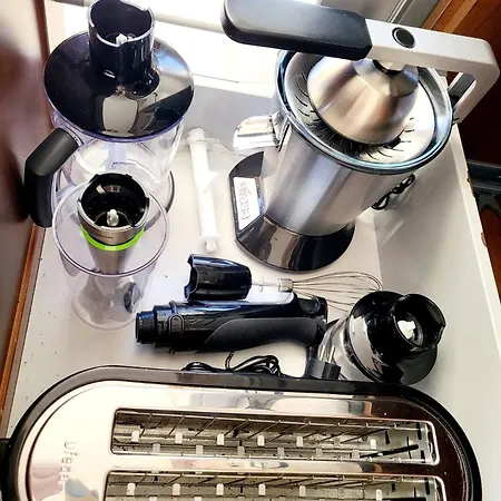 Вилла Enjoy House With Large Pool & Jacuzzi