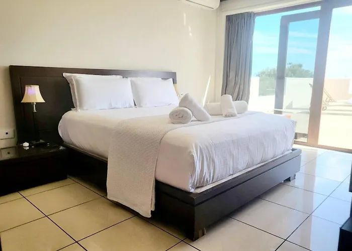 빌라 Enjoy House With Large Pool & Jacuzzi *