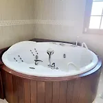 Willa Enjoy House With Large Pool & Jacuzzi