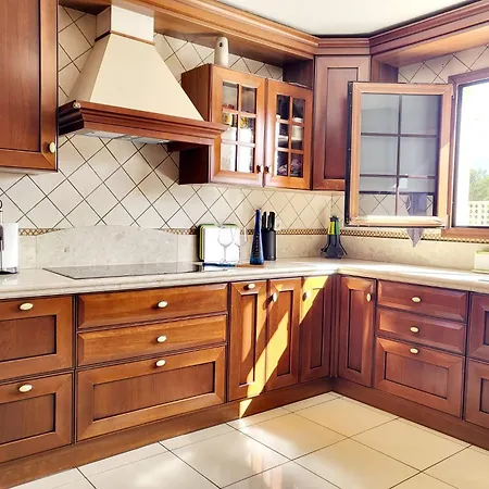 Enjoy House With Large Pool & Jacuzzi * Los Estancos