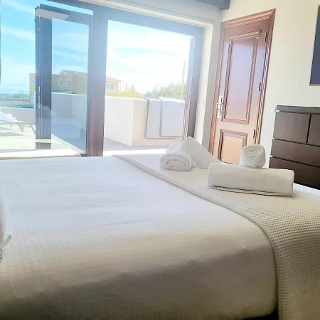 Enjoy House With Large Pool & Jacuzzi *