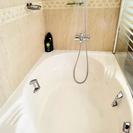 Villa Enjoy House With Large Pool & Jacuzzi Los Estancos