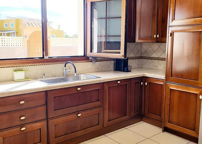 Enjoy House With Large Pool & Jacuzzi * Los Estancos