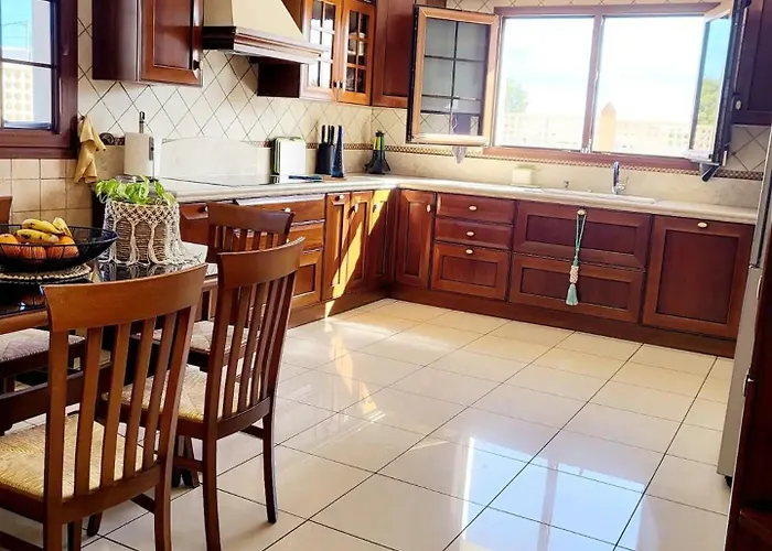 Enjoy House With Large Pool & Jacuzzi Los Estancos